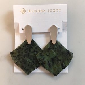 Kendra Scott Astoria Earrings